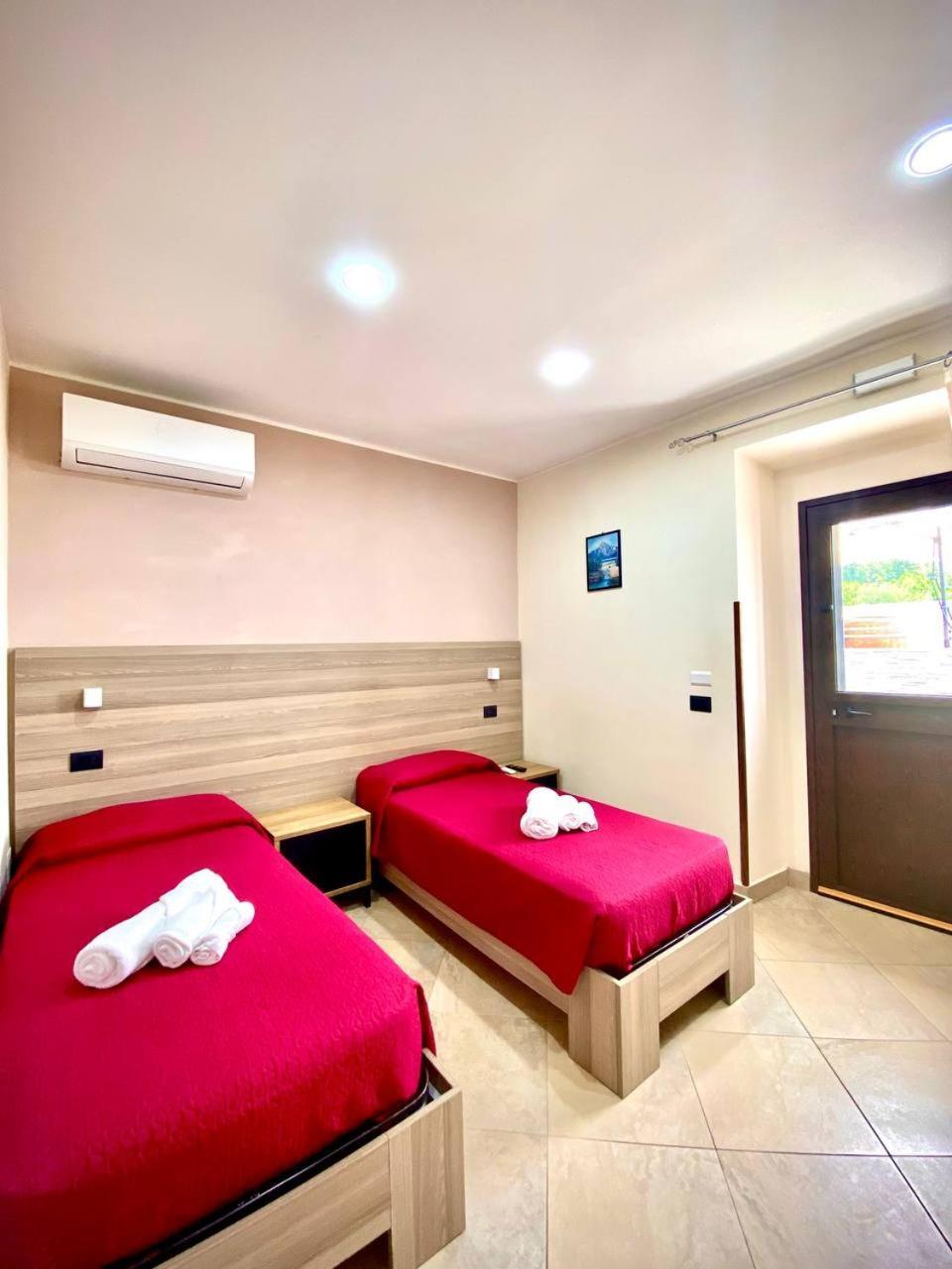 Resort - Localita Santa Barbara Bagnara Calabra Exterior photo